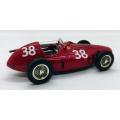 **PRE-LOVED/UNBOXED** 1/43 IXO F1 Ferrari 553 1954 Mike Hawthorn #38