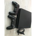 SONY PLAYSTATION 4 SLIM*CHU-2016B*500 GB HDD*2 WIRELESS SONY CONTROLLERS*USB CABLE*HDMI CABLE