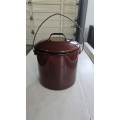 Vintage Brown enamel can with lid and handle