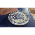 Small vintage Delft side plate