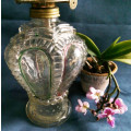 COMPLETE, EARLY 1900s DETAILED PRESSED GLASS KEROSENE / OIL BURNING LAMP. COLD PAINTED DETAIL