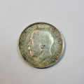 1918 Great Britain 3pence - XF+ with die crack on George`s head