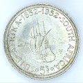 1952 SA Union silver 5 shilling - Cracked die - Extra mast