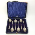 Beautiful set of Silver spoons in broken box - shell shaped