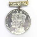 Aluminum 1947 Royal visit medallion in excellent condition