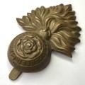 Great Britain The Royal Fusiliers (City of London Regiment) King crown cap badge