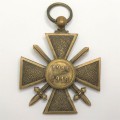 French Croix De Guerre Medal