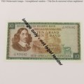 Pair of TW de Jongh 3rd issue R10 notes - consecutive - UNC C331 #978180-978181