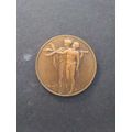 Great Britain - 1918 - Armistice Day Memorial Medal (By CLJ Doman) condition as per scan . (Q5021) .