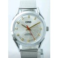 Oris Beautiful White faced  Watch 17 Jewels wind up