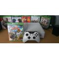 PERFECT CHRISMAS GIFT - XBOX ONE WITH CONTROLLER AND 15 ORIGIONAL GAMES