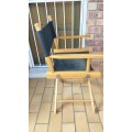 Very Good Quality Wooden Fold-Up Director`s Chair With Canvas