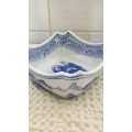 Magnificent Glazed Porcelain Square Container (2 Of 2)