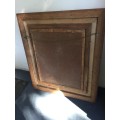 BEAUTIFUL OAK GILDED FRAME MIRROR IN GOOD CONDITION ( 80 X 70 CM )