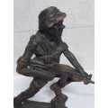 Rare Bronze of South African Soldier ( 17 x 16 x 6 cm )