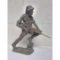 Rare Bronze of South African Soldier ( 17 x 16 x 6 cm )