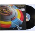 ELECTRIC LIGHT ORCHESTRA - OUT OF THE BLUE - UK - VG+ / VG / GATEFOLD