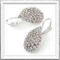 ***EXQUISITE DAZZLING***  RHINESTONE BRIDAL, EVENING WEAR SILVER ALLOY STUD/LEVERBACK EARRINGS