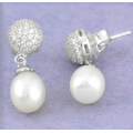 9,29 cts Natural White Pearl, White Topaz  Solid .925 Sterling Silver Earrings