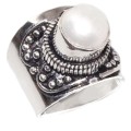Nepali White Pearl .925 Silver Ring Size US 8 or Q