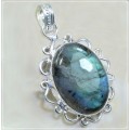 Antique Style Natural Luminescent Labradorite Gemstone  .925 Silver  Pendant and Earrings