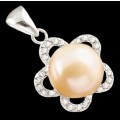 Dainty Natural Creamy Pink Pearl White Topaz Floral Solid 925 Sterling Silver Pendant