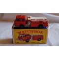 1966 MATCHBOX  LESNEY -  SERIES 29  - FIRE PUMP TRUCK  - MADE IN ENGLAND