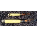 Pair of vintage mother of pearl Richard Sheffield England folding knives (sold as set)