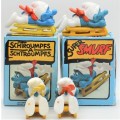 40201 - 4x Bobsled SuperSmurfs - Including Scarce `Yellow Scarf` Variety - Two Boxed