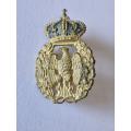 Italian WWII Airforce cap badge with posts.