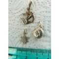 3 STERLING SILVER PENDANTS. 3.45 g ALL FOR ONE BID