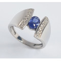 *CD DESIGNER JEWELRY* 1.026ct Tanzanite and Clear CZ Ring in Silver- Size 8