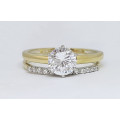 0.88ctw CZ Solitaire and band in 9K Yellow Gold