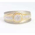 Diamond Ring in 925 sterling silver and 9ct gold - Size 7