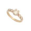 **CD DESIGNER JEWELRY**1.054ct Moissanite and Diamond Engagement Ring in 9ct Yellow Gold- Size R