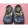 Vintage Leather Young Girl`s Shoes