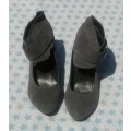 T &G fashion explosion grey bow high heelstileto shoes size 5