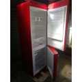 SMEG 50s style giant luxury fridge (HUGE DISCOUNT) FAB32RRD3