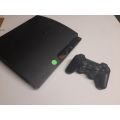 PlayStation 3 Slim 320GB + controller