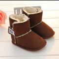 BABY SHOES/ BOOTIES/ UGGS SIZE 1-3 GREAT FOR WINTER MARKET VALUE R400