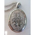 DELIGHTFUL 1879 VICTORIAN HM SILVER LOCKET WITH 52 CM SILVER CHAIN~HAND PAINTED DESIGN