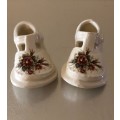 VINTAGE PORCELAIN TWO BABY SHOES
