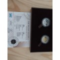 2000 and 2008 Nelson Mandela Commemorative R5 coin set