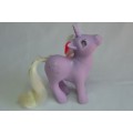 Vintage G1 My Little Pony Unicorn Powder
