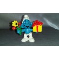 Vintage Collectible Smurf : 2.0040 Gift Smurf