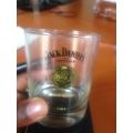 1981 -JACK DANIELS * GOLD MEDAL LIMITED EDITION WISKEY GLASS * all 8/8