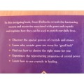 The Power of Gems and Crystals - How they can transform your life: Soozi Holbeche (Paperback)