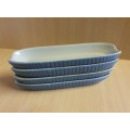 Blue Ceramic Corn on the Cob Dish (23cm x 7cm)