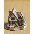 Small Cottage Ornament - Lilliput Lane