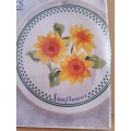 Round Sunflower Cake Plate with Server